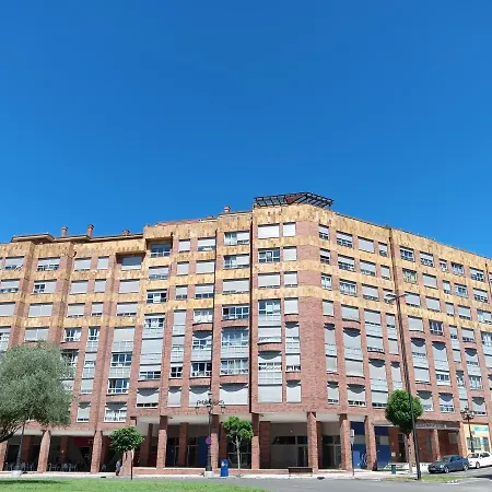 Chevere Blanco Con Garaje Apartment *