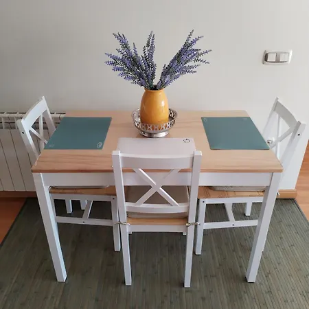 Chevere Blanco Con Garaje Apartment *