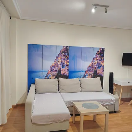 Apartment Chevere Blanco Con Garaje Oviedo